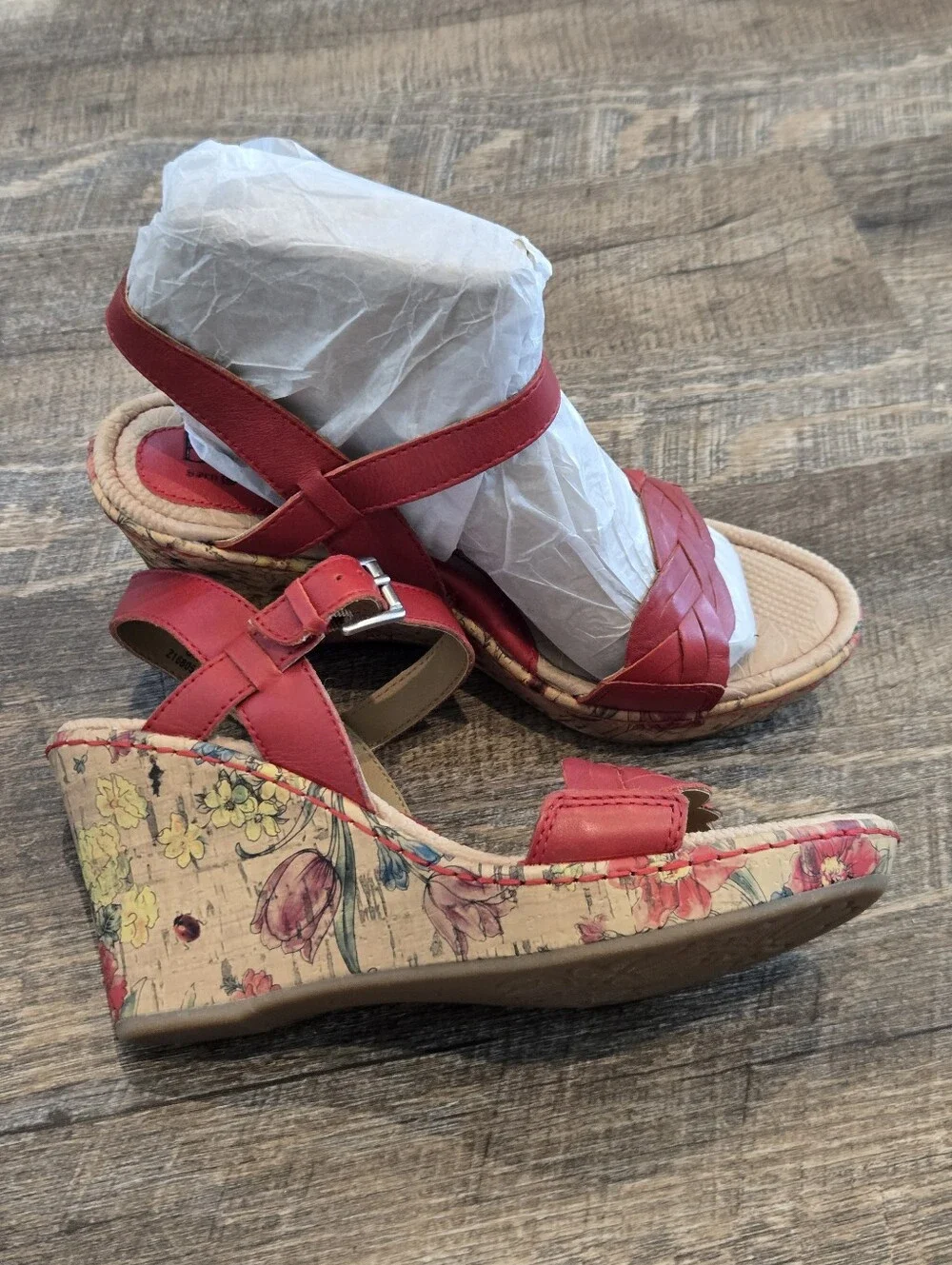 B.O.C red Wedge Sandals, Size 8